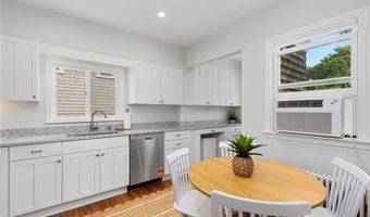 46 Esplanade, Middletown, RI 02842