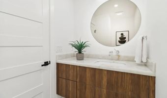 7117 Obelisco Cir, Carlsbad, CA 92009