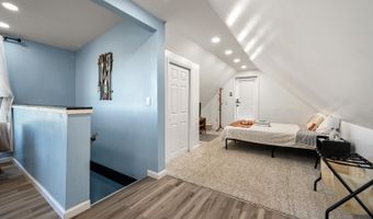 109 5th St, Aurora, IN 47001