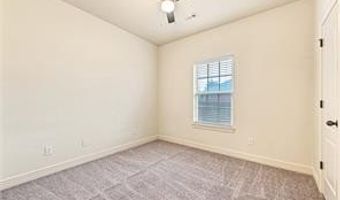 5002 SW Golden Eagle Ave, Bentonville, AR 72713