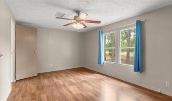 10379 SW 135TH St, Archer, FL 32618