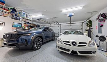 80 BEACH COTTAGE Ln 201, Atlantic Beach, FL 32233