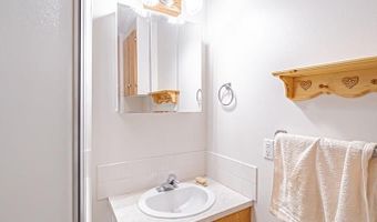 390 Tana Dr, Blackfoot, ID 83221