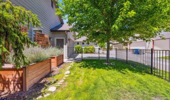 2590 S Perrault Way, Boise, ID 83716