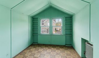 52 Nolton St, Belleville, NJ 07109