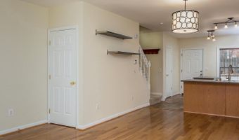 524 SAINT MARY St, Baltimore, MD 21201