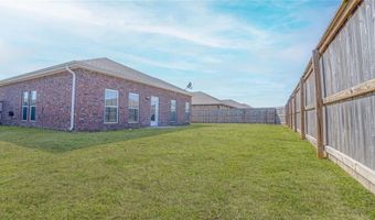 812 NW 64th Ave, Bentonville, AR 72713