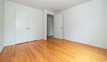 7814 WENDY RIDGE Ln, Annandale, VA 22003