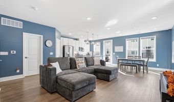 42605 NUBBINS Ter, Ashburn, VA 20147