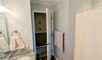 272 Meadow Rd, Asheboro, NC 27205