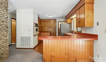 713 Alexis Lucia Rd, Alexis, NC 28006