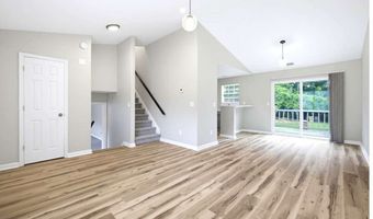 5612 Pine Gate Dr, Atlanta, GA 30349