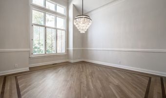 10571 Chatham Ct, Carmel, IN 46032