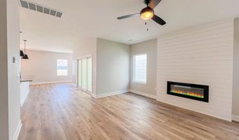 141 S Shay Rd, Andover, KS 67002