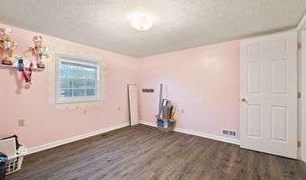 2137 Old State Hwy 11, Beattyville, KY 41311