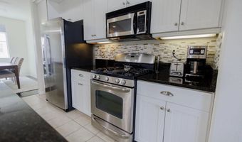 810 Harbor Cliff Way 230, Oceanside, CA 92054