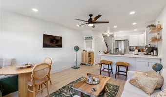 350 Aoloa St B232, Kailua, HI 96734