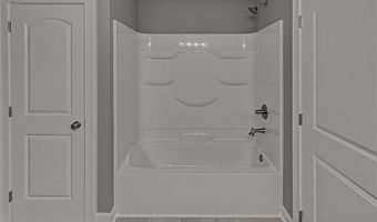 3828 Zoo Pkwy, Asheboro, NC 27205