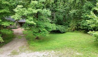 1379 Sandusky Rd, Albany, OH 45710