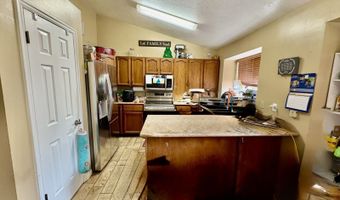 601 Pinecone Cir, Elko, NV 89801