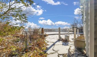 2769 Lakeshore, Applegate, MI 48401