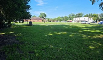 118 E Church St, Atkinson, NC 28421