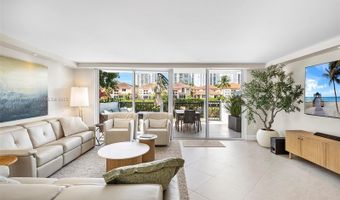 3754 NE 209th Ter, Aventura, FL 33180