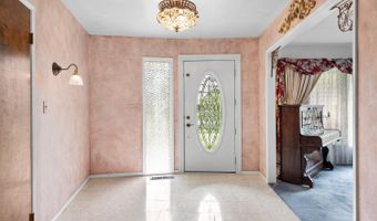 506 La Tierra Dr, Angwin, CA 94508