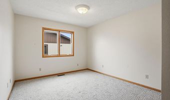 407 Summit St, Belle Fourche, SD 57717