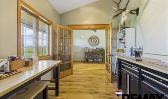2810 Lane 46, Basin, WY 82410