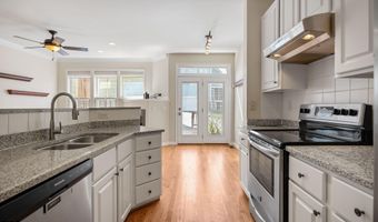 448 Heritage Village Ln, Apex, NC 27502