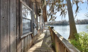 55512 FRONT St, Astor, FL 32102