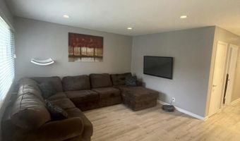 656 Roja St, Oceanside, CA 92057