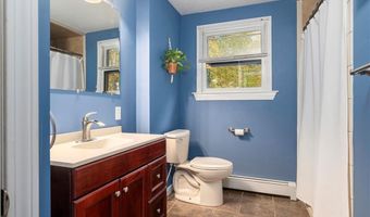 25 Manville Hill Rd, Cumberland, RI 02864