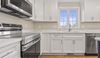 293 Queen St, Boscawen, NH 03303