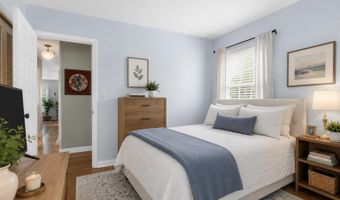 58 Brookview Ln, Aberdeen, NJ 07747