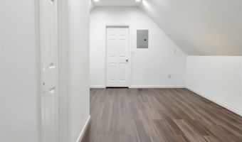 22 E 44TH St, Bayonne, NJ 07002