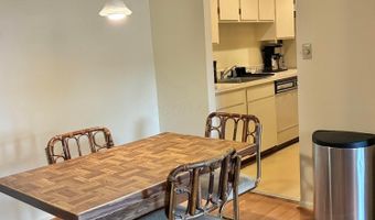 892 Chatham Ln W, Columbus, OH 43221