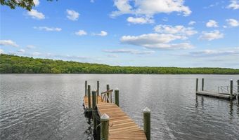 236 Indian Trl, Narragansett, RI 02874