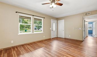 195 Bay Pines Rd, Beaufort, SC 29906