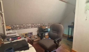 121 Main Rd, Abbot, ME 04406