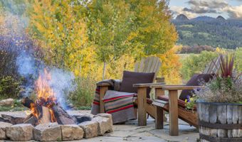 2815 N BLACK SHEEP FARM Rd, Alta, WY 83414