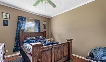 1210 Barnes Rd, Athens, LA 71003
