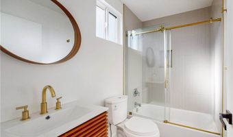 638 Serrano, Los Angeles, CA 90004