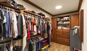 97 Corinth Rd, Albertville, AL 35951