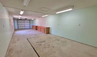 101 7th Ave NW, Bowman, ND 58623