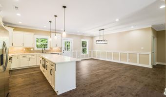 1034 N Linden Dr, Alcoa, TN 37701