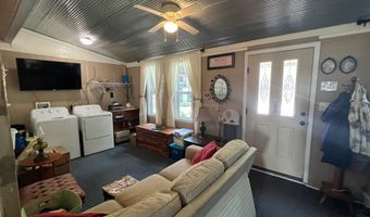 476 E Boswell, Batesville, AR 72501