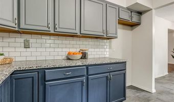 3609 Dana Dr, Bartlesville, OK 74006