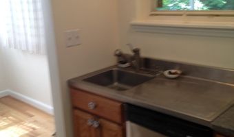 7017 MURRAY Ln, Annandale, VA 22003